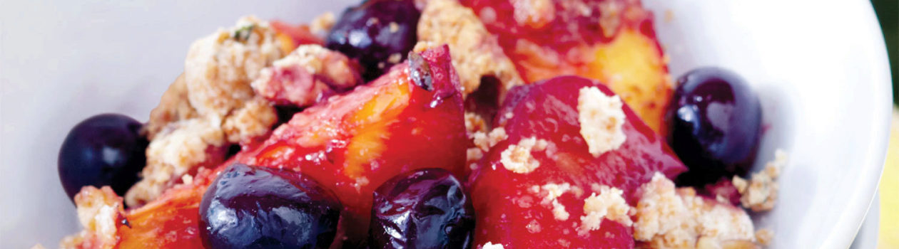 Barbecued Peach & Blueberry Streusel