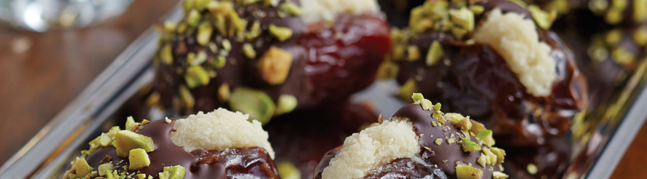 Marzipan_Stuffed_Dates_sob