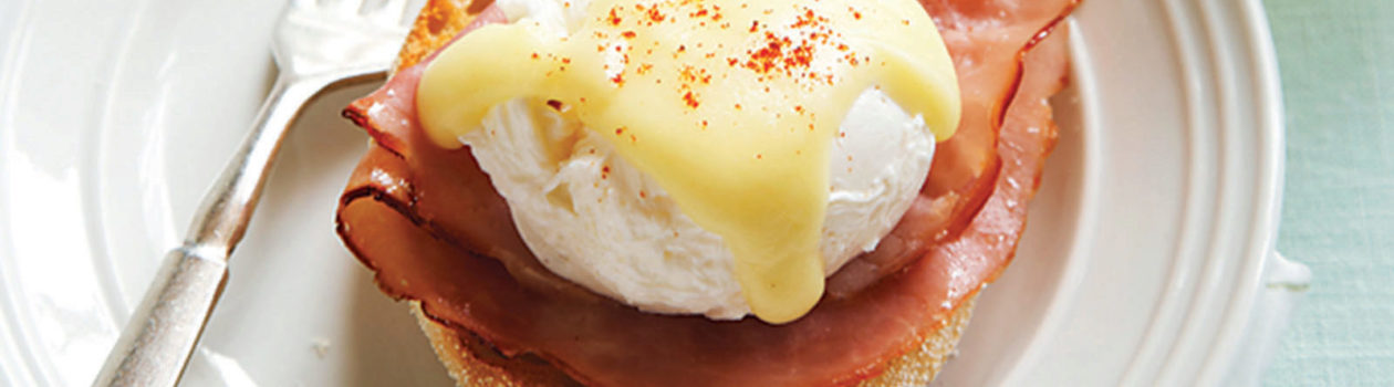 classic eggs benedict with hollandaise sauce