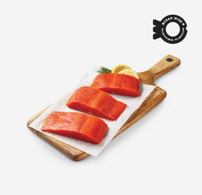 fresh wild alaskan sockeye salmon